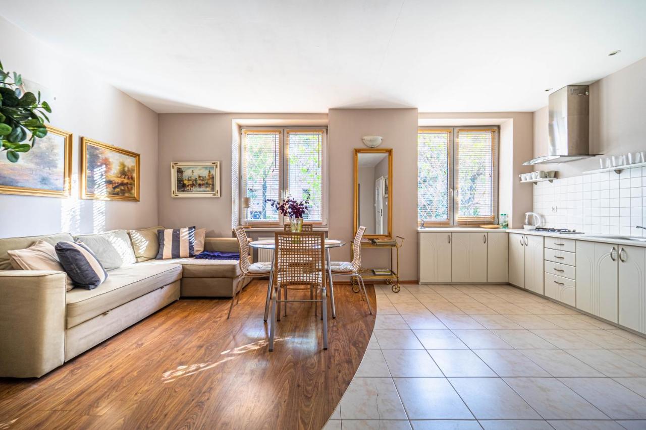Apartament Grenadierow Praga